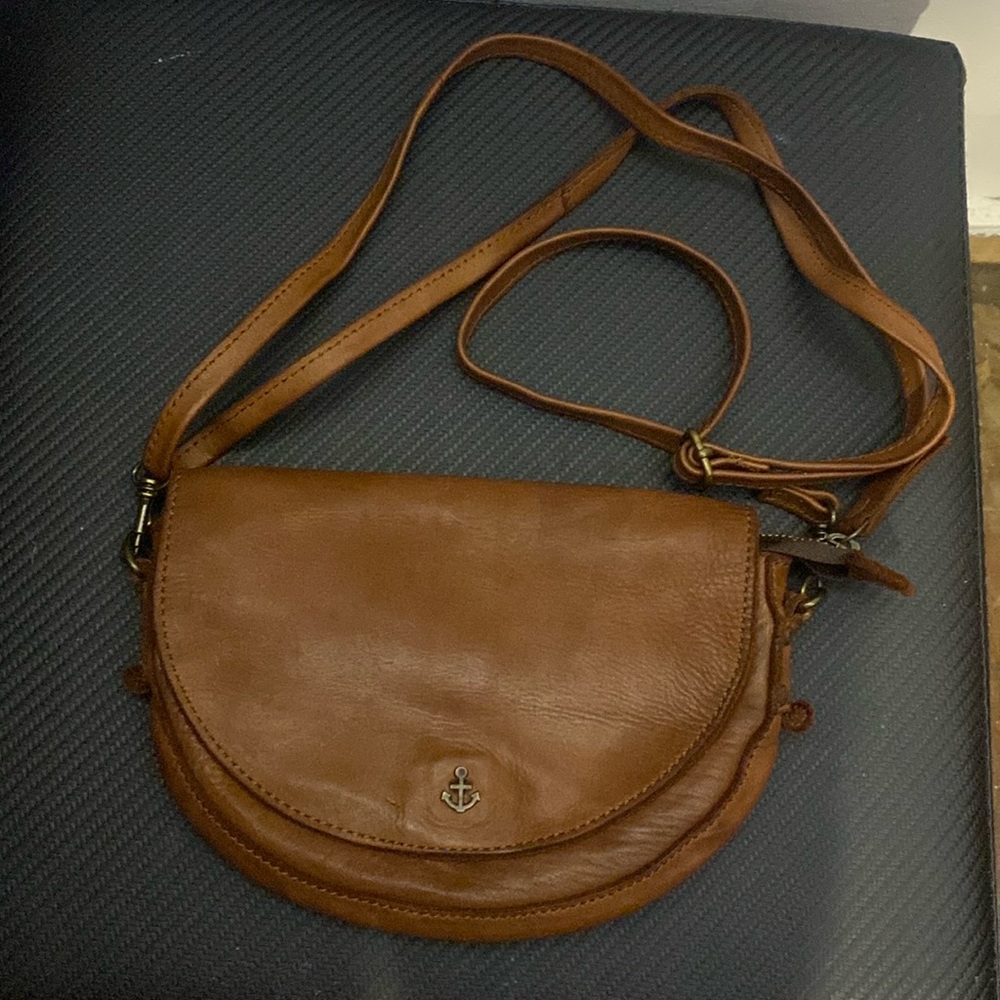 Small leather Harbour 2nd handbag.